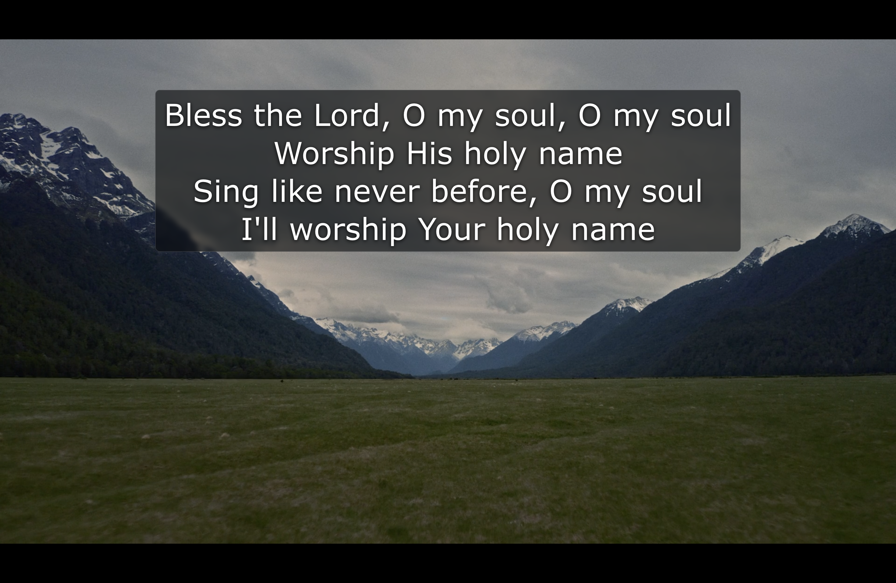 StageFlo projector and stage output displays during a live presentation.